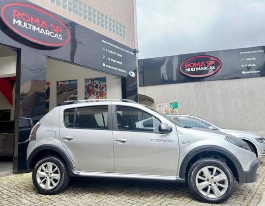 RENAULT SANDERO 1.6 STEPWAY 16V FLEX 4P AUTOMÁTICO